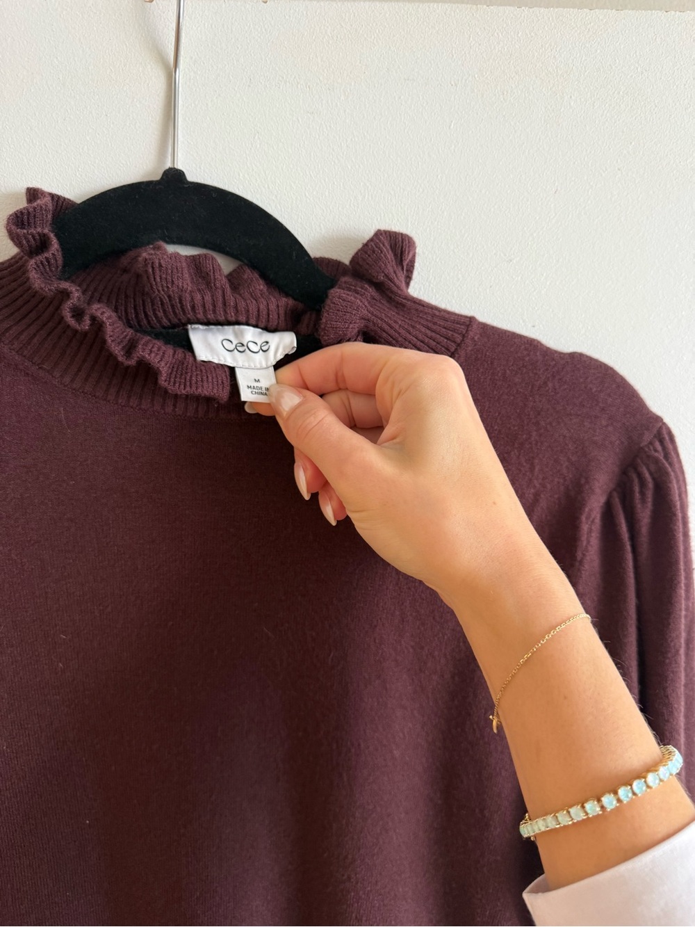 CeCe Ruffle Mock Neck Sweater - M - Picture 6 of 6